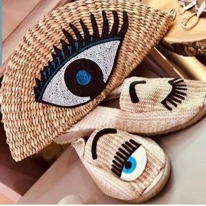 Meet your Posher, Esperanza